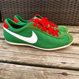 Nike X México Y2K Vintage Sneakers